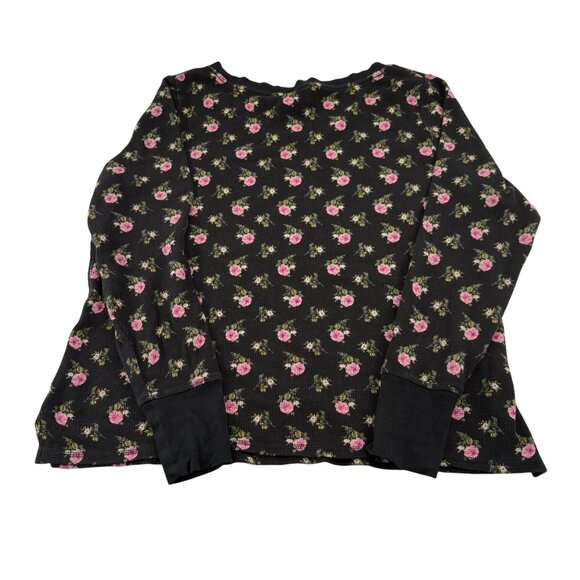 Victoria's Secret Women's size Medium Long Sleeves Cottage Roses Thermal Shirt - Picture 3 of 6